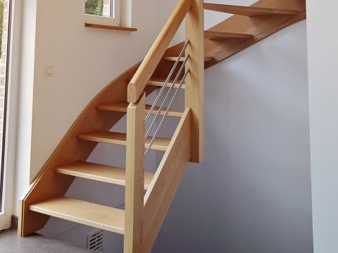 Installation fabrication escalier bois Dinan
